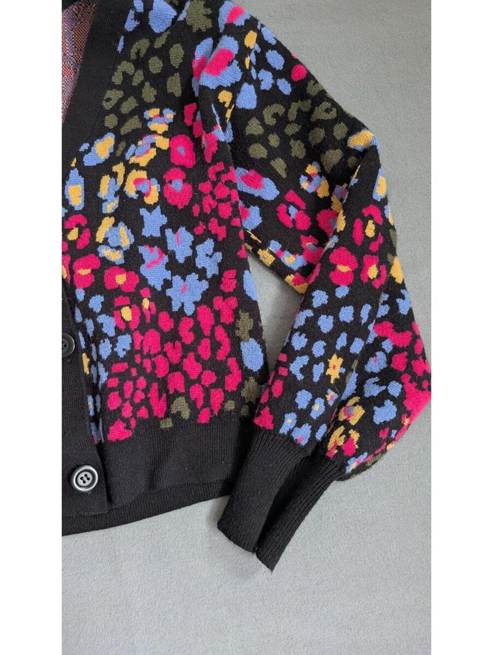 Willow & Wind Sweater Cardigan Womens S Black Colorful Leopard Balloon Sleeve - Picture 3 of 8